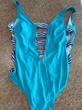 Sun & Sea one-Piece Swimsuit - Turquoise with Blue-White Stripe Back size large